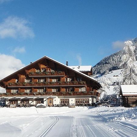 Hotel Alpenland Gstaad Buitenkant foto